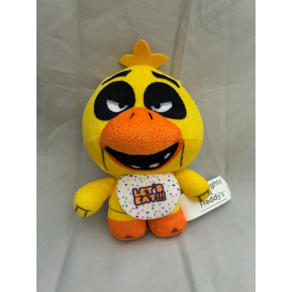 Five Nights at Freddys Chica Plush 2017 Good Stuff Yellow Bird Lets Eat Bib Toy
